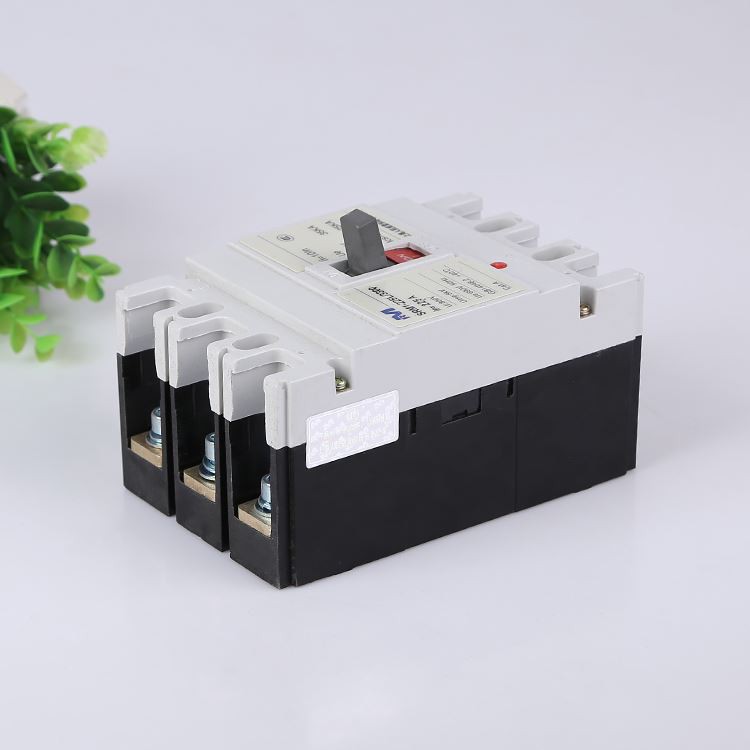 General Electric Molded Case Circuit Breakers